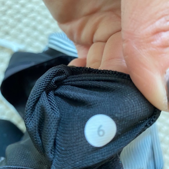 Lululemon Athletica striped racerback sz 6 - Picture 3 of 3